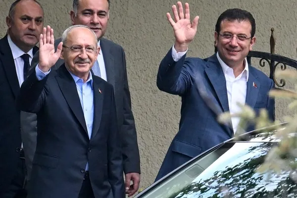 Faik Öztrak hangi dünyada yaşıyor? Hezimet sözlerine Fatih Portakal’dan tepki: İnsanlara palavra satıyorsunuz