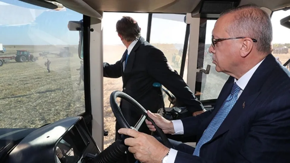 Başkan Erdoğan test etmişti! Elektrikli traktör için tarih verildi! Ön siparişler alındı