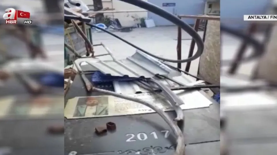 CHP’li belediyeden Sultan Abdülhamit Han’a büyük saygısızlık | Video