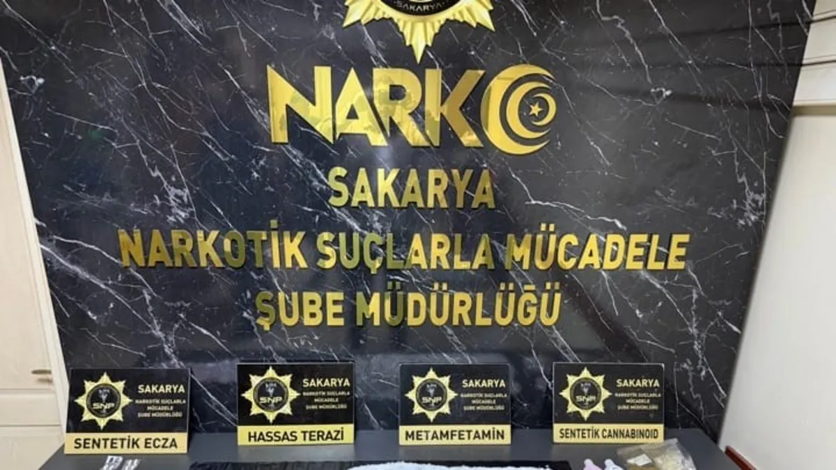 Sakarya'da iki ilçede uyuşturucu operasyonu: 4 tutuklama