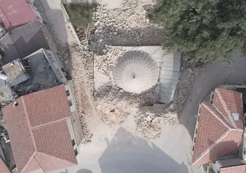 Minaresine top mermisi gelmiş ama patlamamıştı! İstiklal Harbi’nin tanığı asrın felaketinde yıkıldı