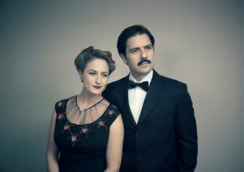 Canan Ergüder eşi Kenan Ece'ye övgüler yağdırdı
