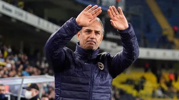 Fenerbahçe'de hareketli günler! Golcü ve sol bek transferi tamam - 3