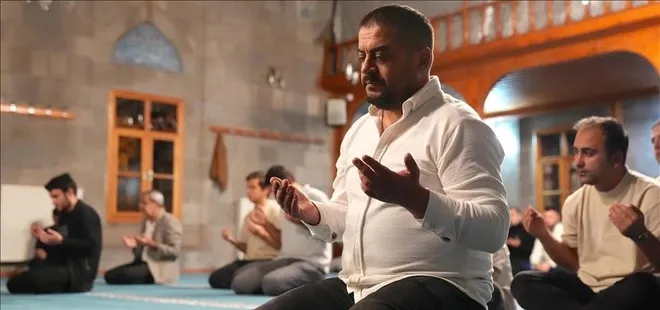 Yurt genelinde Mevlit Kandili idrak edildi! Camiler doldu taştı