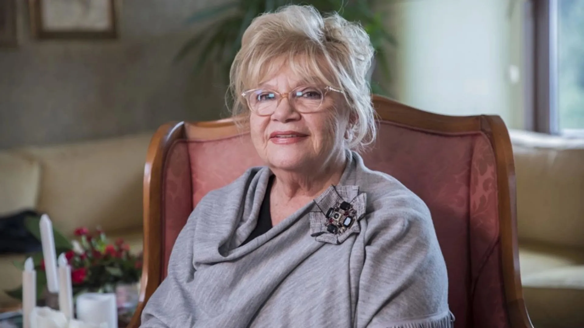 Nevra Serezli'den Hande Erçel'e tam destek: