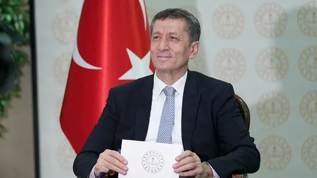 Bakan Selçuk: Okulların tam olarak açılması birinci senaryomuz