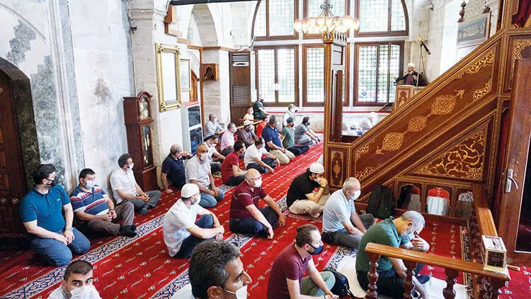 86 yıllık hasret sona erdi! Ayasofya'da ilk ibadet böyle olacak - 1