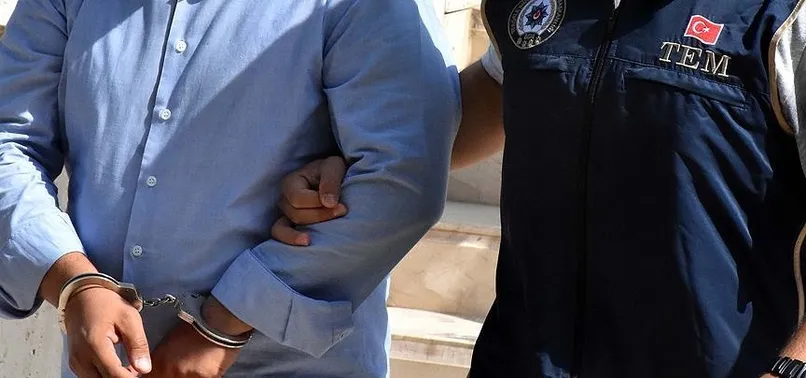 FETÖ şüphelisi 4 kişi sınırda yakayı ele verdi