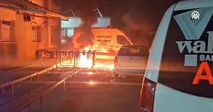 İşgal ordusu ambulansları bombaladı!