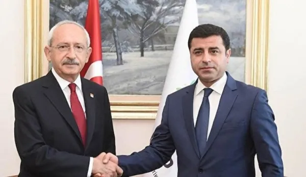 kilicdaroglundan-demirtasa-yeni-ovguler-aciklamalari-son-derece-onemli-1658787324058.jpeg Kılıçdaroğlu'ndan Demirtaş'a yeni övgüler: Açıklamaları son derece önemli - 4