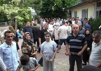 Bursa’da kurbanlık danaya girdiler kutudan sosis çıktı! Akılalmaz rezalette ilk ifade | Baba ve oğlu tutuklandı