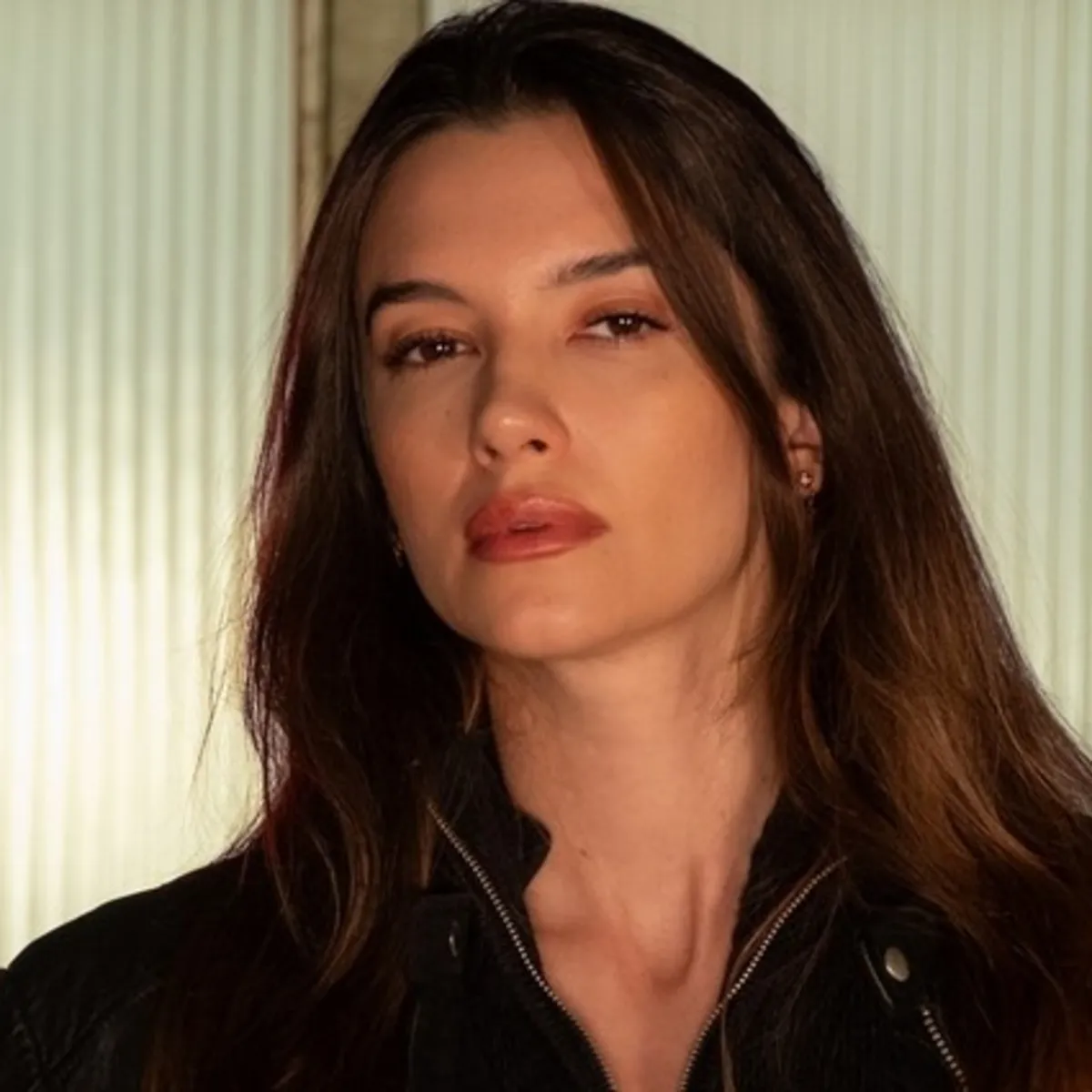 Ünlü oyuncu Leyla Lydia Tuğutlu şarkıcı oldu