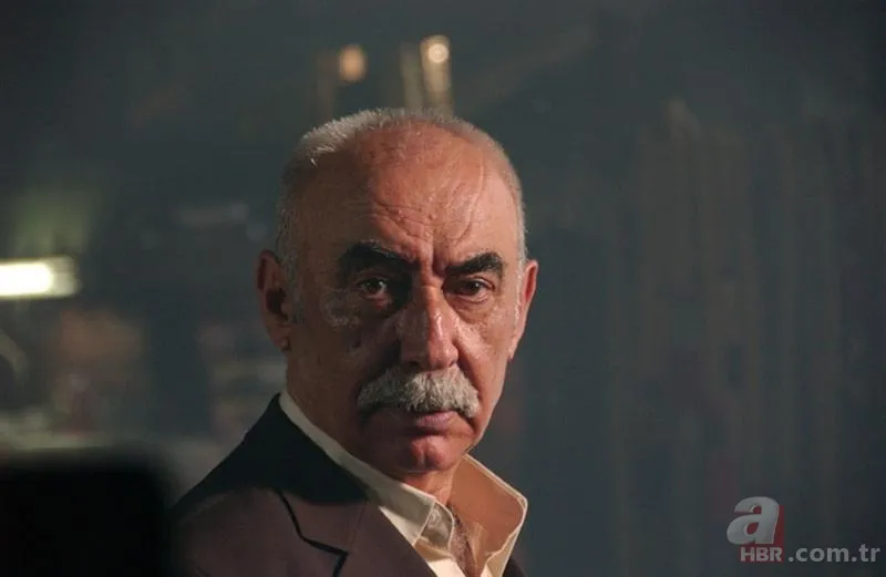 Ünlülerin gerçek isimlerini duyunca şoke olacaksınız! Filiz Akın, Adile Naşit, Cüneyt Arkın... 15