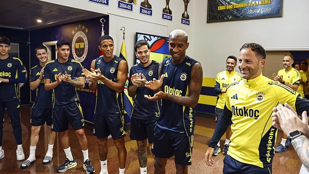 Tedesco yönetimindeki Fenerbahçe Trabzonspor karşısında!