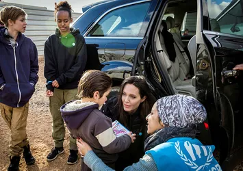 Angelina Jolie ile ilgili şok iddia!
