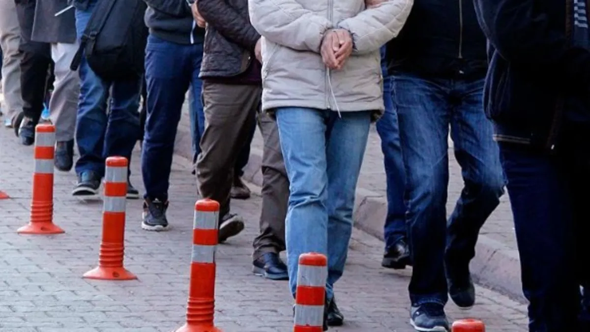 Sosyal medyada "Bungalov dolandırıcılığı"na operasyon! Gözaltındaki 10 kişiden 6'sı tutuklandı