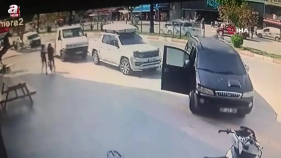 Huzurevi sakinine motosiklet çarptı