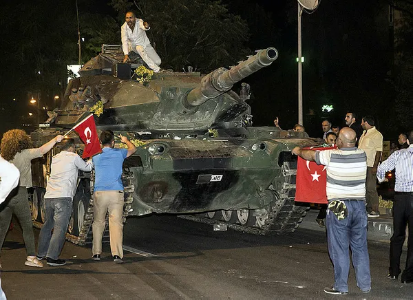 FETÖ'nün beyinsizler takımına müebbet! Akıncı Üssü davasında cezalar onandı - 2