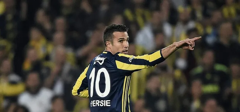 Robin van Persie: Galatasaray'a attım Beşiktaş'a da atarım