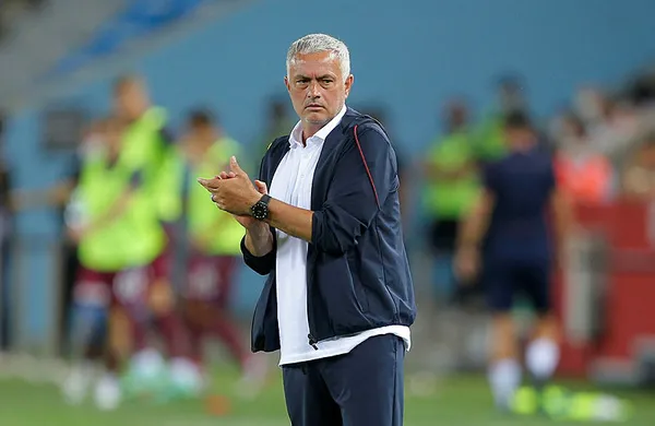mourinhodan-trabzonspor-yorumu-cok-iyi-takim-taraftarlari-mukemmeldi-1629404433125.jpg Mourinho'dan Trabzonspor yorumu: Çok iyi takım, taraftarları mükemmeldi - 2