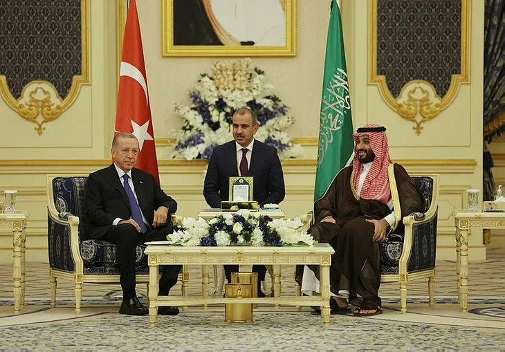 Başkan Recep Tayyip Erdoğan Suudi Arabistan’da böyle karşılandı! İşte o kareler...