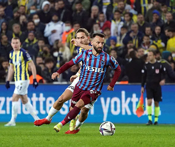 CANLI | Fenerbahçe Trabzonspor maçı canlı anlatım izle! Süper Lig'de kritik derbi - 5