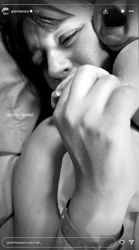 anne-olan-gizem-karaca-bebegiyle-ilk-kez-paylasti-1751008265365.jpeg Kaynak: Instagram