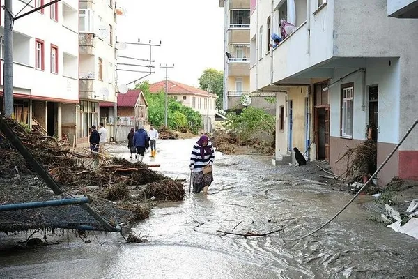 İklim değişikliğiyle "felaketler şiddetlenecek, sıklaşacak ve yaygınlaşacak" uyarısı - 3