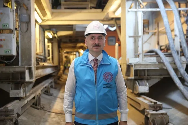 Bakan Karaismailoğlu: Başakşehir-Kayaşehir Metro Hattı 18 ay sonra hizmete girecek