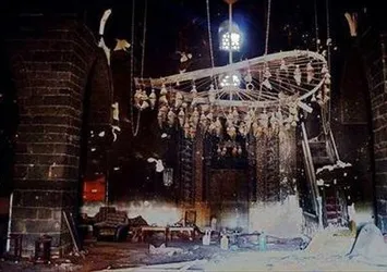 PKK cami ve kiliseleri de yaktı yıktı