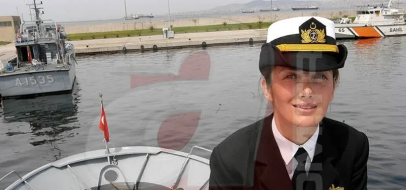 Son dakika: Emine Erdoğan ilk kadın Amiral Gökçen Fırat'ı tebrik etti