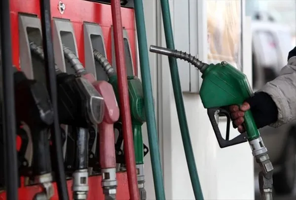 1699865910215.jpeg Brent petrol geriledi motorine indirim yolda! Bu geceden itibaren geçerli | Güncel motorin litre fiyatı 13 Kasım 2023 - 4