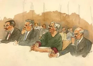 Her satırı iğrenç! Sapık milyarder...