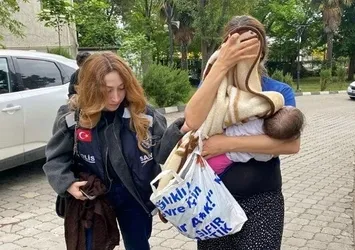 Evlerden hırsızlık yapan kadın yakalandı!
