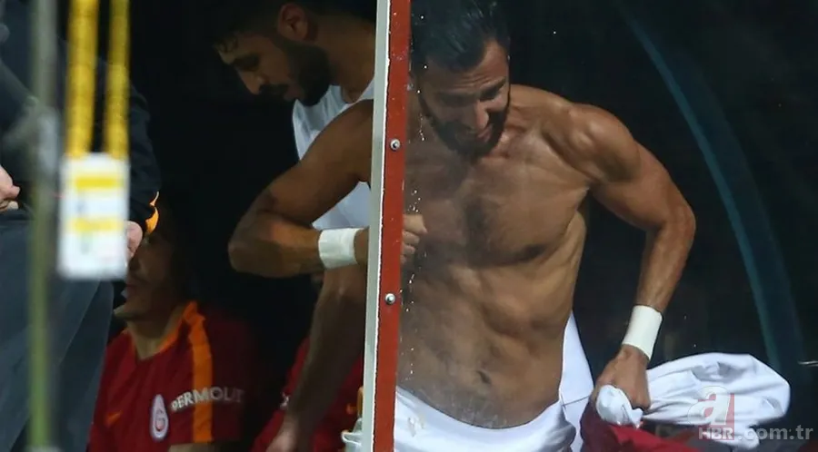 Galatasaray'da Yasin Öztekin kadro dışı bırakıldı 9