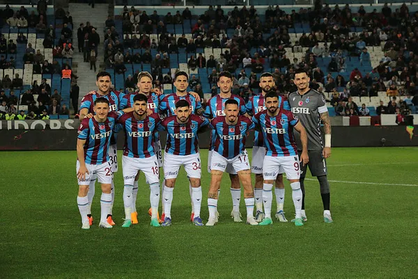 CANLI | Fenerbahçe Trabzonspor maçı canlı anlatım izle! Süper Lig'de kritik derbi - 9