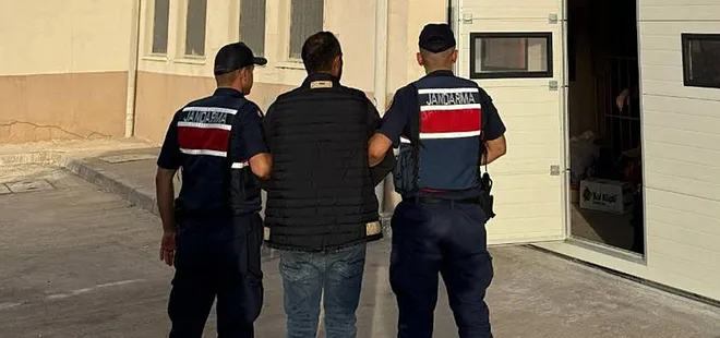 Firari FETÖ'cü cenazede yakalandı