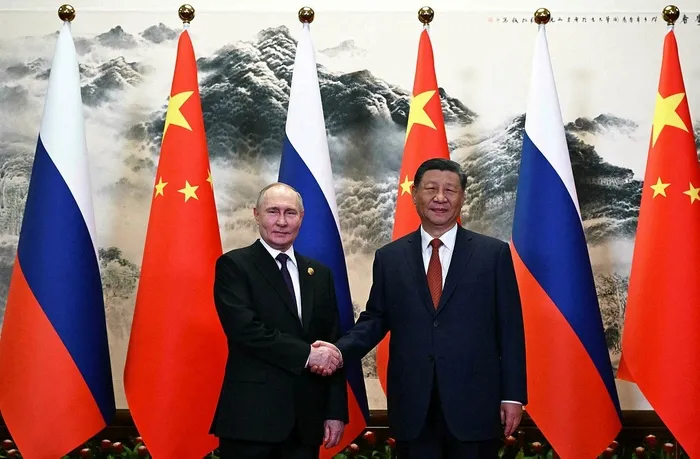 1715849952419.jpeg Rusya lideri Vladimir Putin Çin'de! Batı medyası anbean takip ediyor! "ABD'ye karşı birleştiler" yorumları sonrası Putin-Şi Cinping zirvesinden ilk yanıt - 4