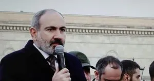 Ermenistan Karabağ’a yeniden asker yığıyor