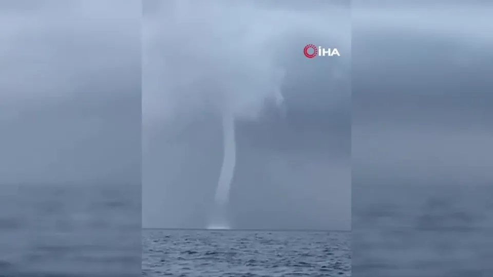 Bursa’da korkutan hortum kamerada