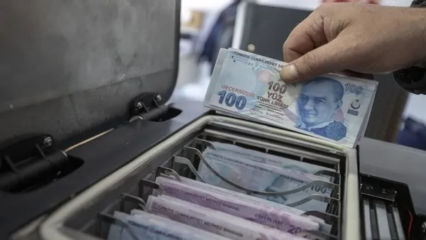 1701288851653.jpg Asgari ücret zammında tahminler ne? İşte masadaki rakamlar... Sosyal Güvenlik Uzmanı Duman A Haber'de kulislerdeki senaryoları aktardı - 3
