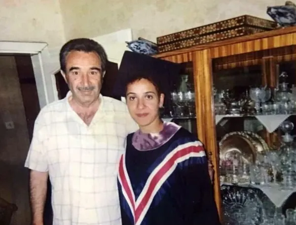 Ünlü oyuncu Binnur Kaya’nın acı günü: Babası Mustafa Kaya vefat etti