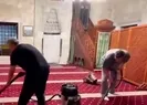 Mesut Özil Üsküdarda Camii temizlerken görüntülendi!