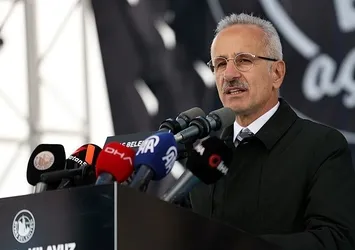 Seyahatseverlere 2 yeni rota! Bakan Abdulkadir Uraloğlu yeni tren hatlarını duyurdu