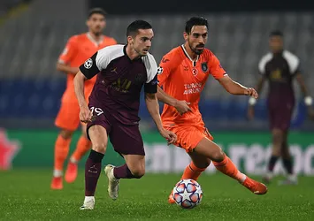 Başakşehir iyi oynadığı maçta PSG'ye 2-0 mağlup oldu