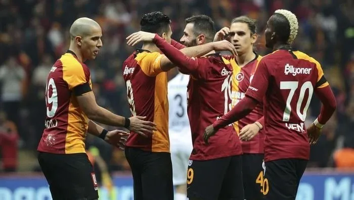 Fatih Terim’den flaş karar! İşte Galatasaray’ın muhtemel 11’i
