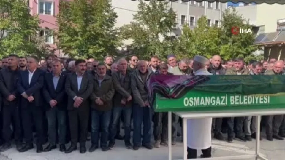Feci kazada hayatını kaybeden 16 yaşındaki Zeynep toprağa verildi