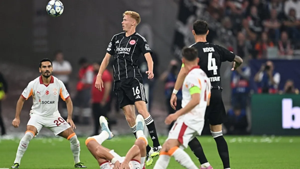 Aslan'dan Avrupa'da kötü prova! Eintracht Frankfurt'a 5-1 mağlup oldu