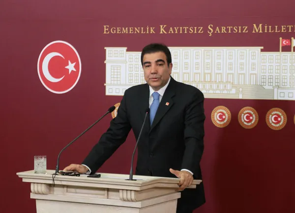 CHP'de "KRT krizi" - 1