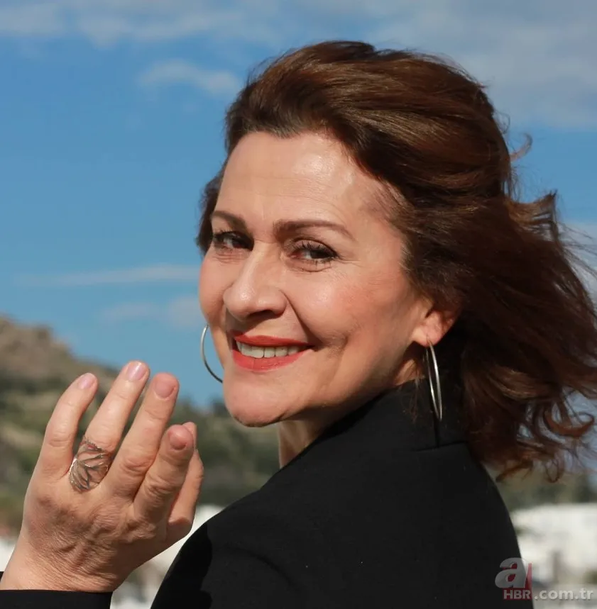 Uzak Şehir'in Sadakat'i Gonca Cilasun'un gençlik hali hayran bıraktı! 6